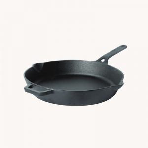 CAST IRON SKILLET